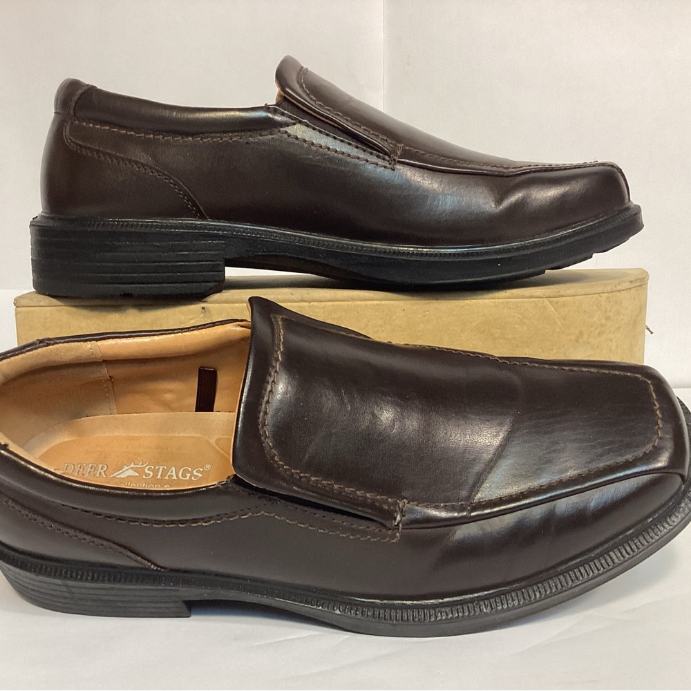 Deer Stags 902 collection Greenpoint men’s brown loafers slip on-shoes size 10